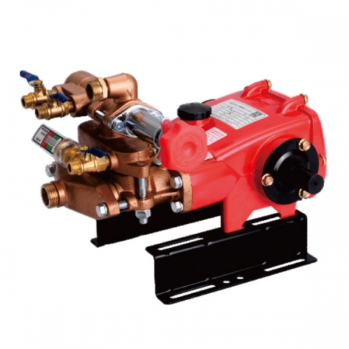 LS-826-836 農用三缸柱塞泵产品