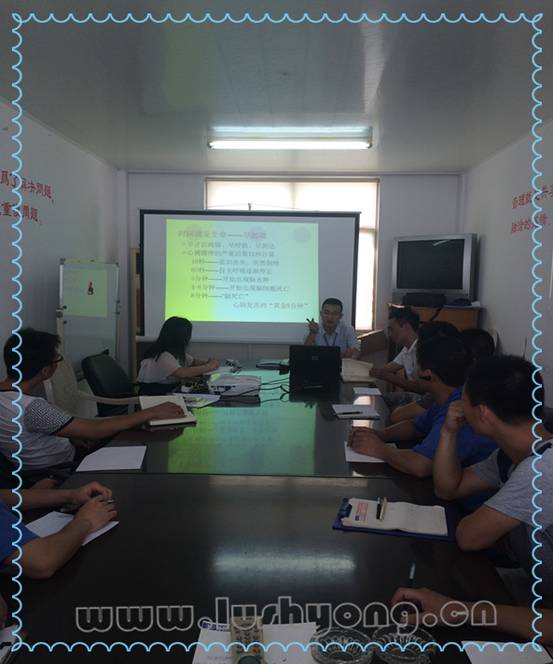 高压柱塞泵    线上买球app平台下载安装    高压微雾机